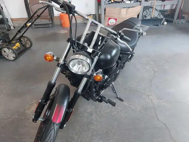 2012 Kawasaki Vulcan Custom Special Edition in Street, Cruisers & Choppers in Red Deer - Image 4