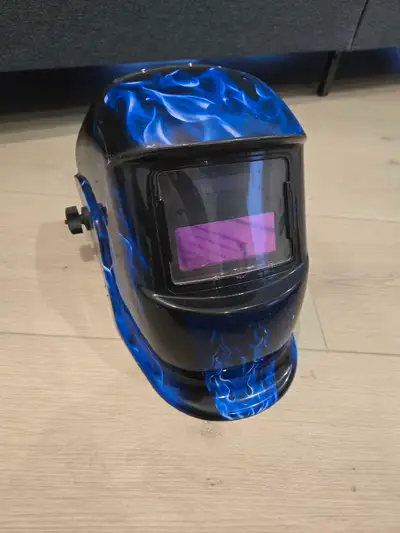 Princess Auto welding helmet, View more