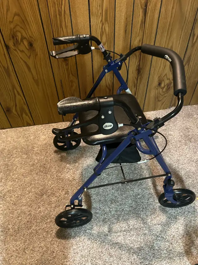 Drive Medical Rollator Walker