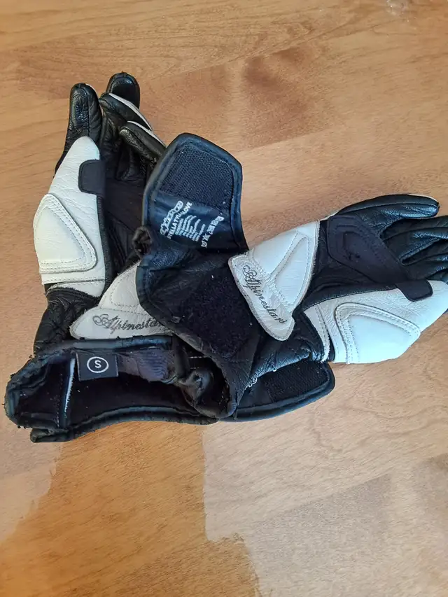 Gants Alpinestars pour femme in Hobbies & Crafts in Lévis - Image 5