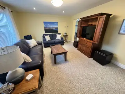 Fully Furnished 3-Bedroom Cottage in Southampton Fully Furnished 3-Bedroom Rental – Ideal for Bruce...