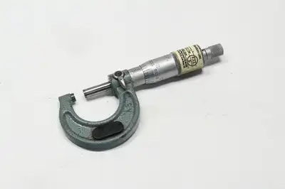 Mitutoyo 0-1" micrometer boxed, View more