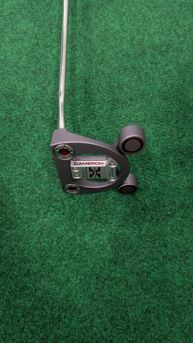 Scotty Cameron Futura X in Golf in Markham / York Region - Image 3