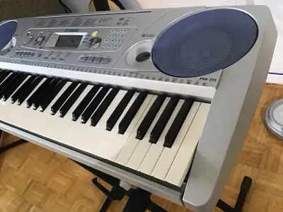 YAMAHA PSR-275, View more