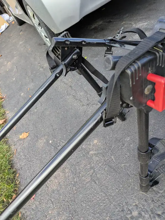 Yakima Kingjoe Pro Bike Carrier Car Bike rack in Road in Oakville / Halton Region - Image 8