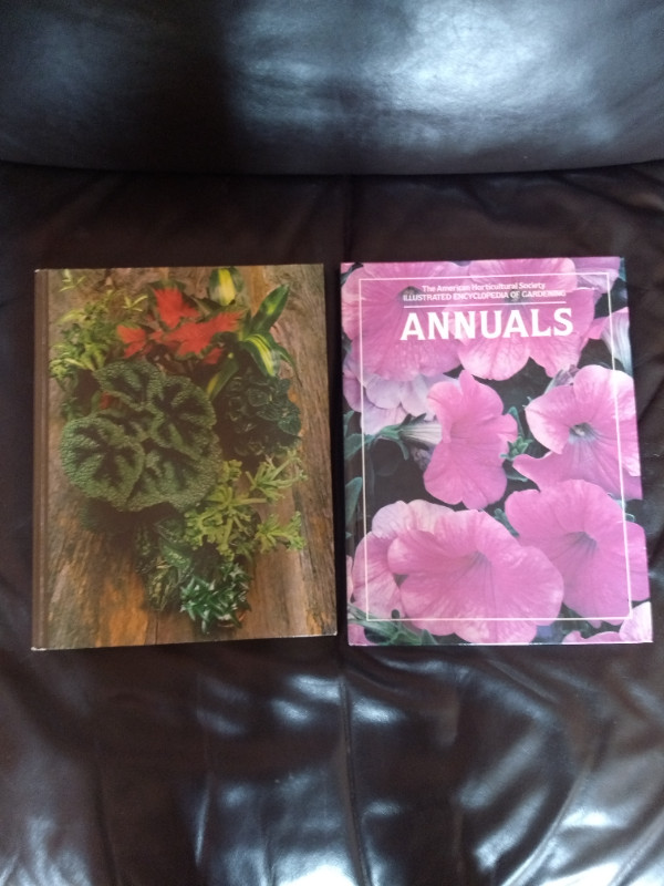 Annuals and Foliage house plant encyclopedia's in Plants, Fertilizer & Soil in Mississauga / Peel Region
