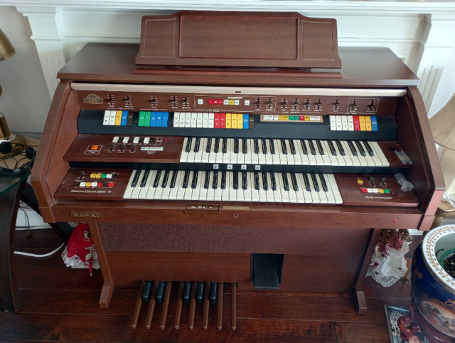 KAWAI Organ in Pianos & Keyboards in Penticton
