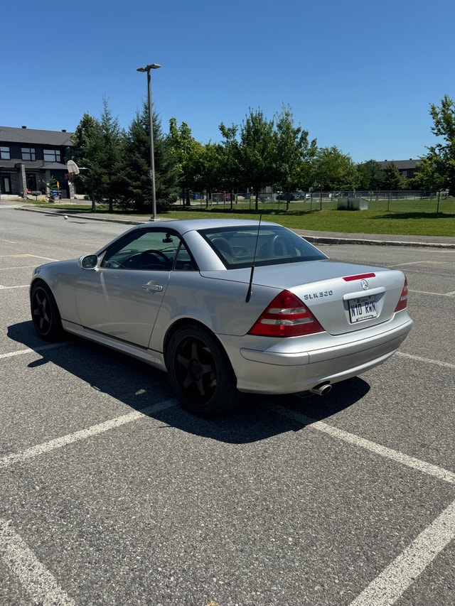 2002 Mercedes SLK 320 Manual 6 Speed — photo 3