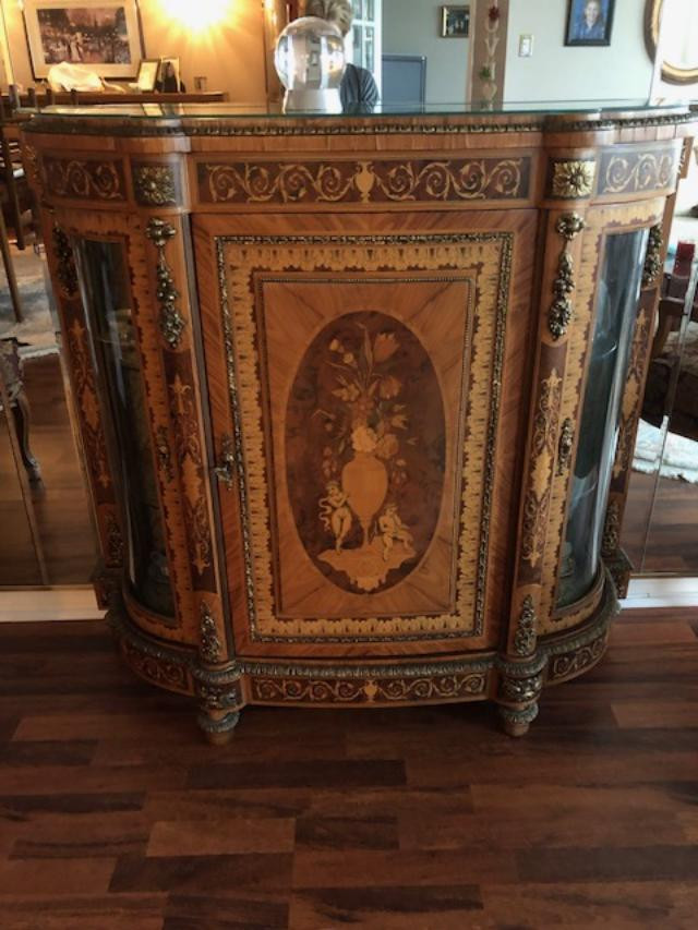 ANTIQUES FURNITURES in Other in Markham / York Region - Image 2