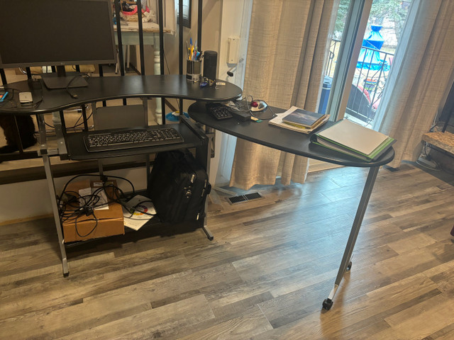 Foldable desk black in Desks in Edmonton - Image 3