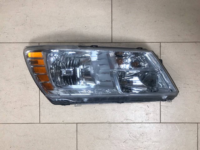 2009 - 2018 Dodge Journey Headlamp Light Lamp Passenger in Auto Body Parts in Calgary