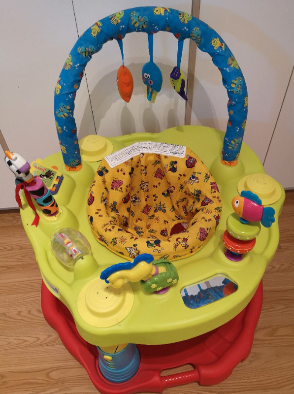 Evenflo Exersaucer Mega Farmyard & Little Tikes Toddler Kitchen in Multi-item in Oshawa / Durham Region