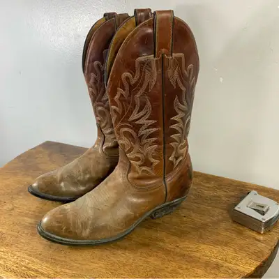 Vintage Boulet distressed leather cowboy boots / homme, View more