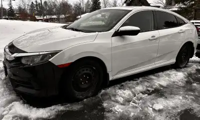 Honda Civic 2016 with 170k kilometres Includes winter tires and summer tires Certified in July 2025...