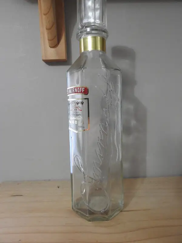 Rare Vintage  "Smirnoff" Bottle -Christmas offer in Arts & Collectibles in Markham / York Region - Image 3
