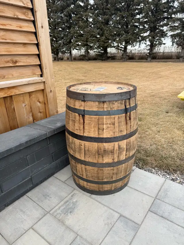 whiskey barrels in Outdoor Décor in Lethbridge - Image 4
