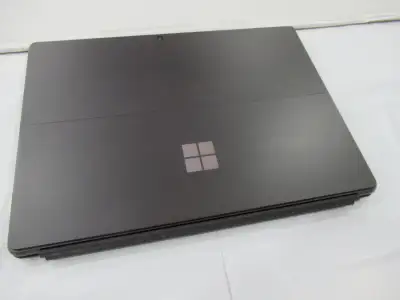 MS Surface Pro 9 Core i5 12th gen 8gb 256ssd Win 11 + keyboard &, View more