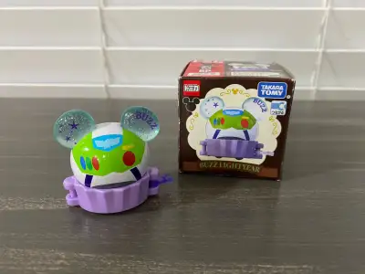 Takara Tomy Dream Tomica Disney Sweets Parade Float - Buzz Lightyear. New. 5 cm (L) x 4.5 cm (H) x 3...