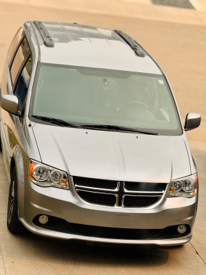 2017 Dodge Caravan Gt