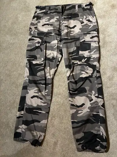 Pantalon neuve Winter  Camo hiver  combat  militaire armée , View more