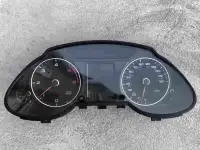 Audi Q5 OEM Speedometer Cluster