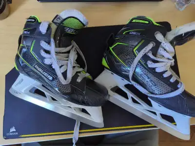 Bauer Goalie skates 4.5D, View more