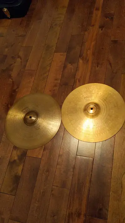 Paiste 2002 Black Label 14" Hihats, View more