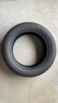 Car Tire for Sale Michelin 205/55/R16 (only one)