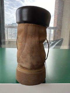 USED Timberland Premium 6 Inch Waterproof Boot Size 9.5 in Men's Shoes in Markham / York Region - Image 9