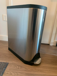 SimpleHuman Butterfly 40L Trash/Recycle Can