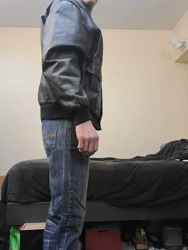 Men's Leather Jacket Size large. in Men's in Calgary - Image 7