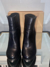 Brand New Black Leather Women’s Boots Call it Spring
