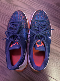 KEVIN DURANT BASKETBALL SHOES