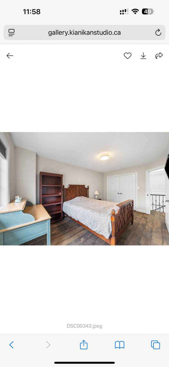 queen bedset brwon all solid wood ( matress available to sell) in Beds & Mattresses in Markham / York Region - Image 2