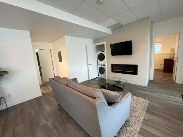 Furnished 2 bed 1 bath 