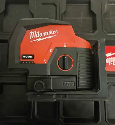 Milwaukee M12 125ft Green Cross-Line & plumb points laser level, View more
