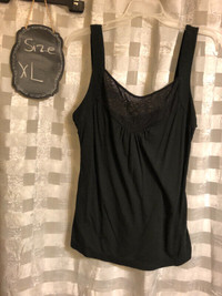 MEXX FITTED BLACK LACE TRIM IN THE FRONT COTTON TANK TOP - XL