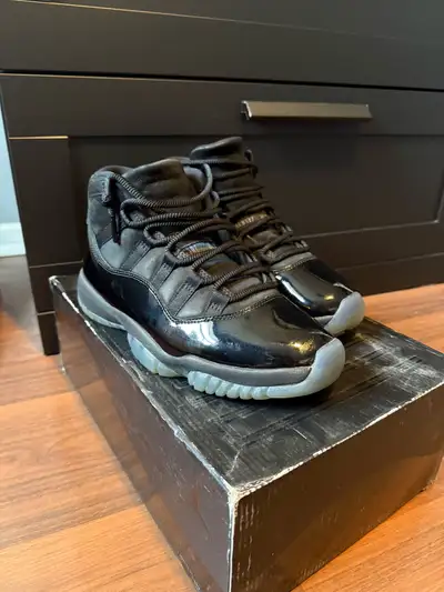 Jordan 11 Cap and Gown size 8.5, View more