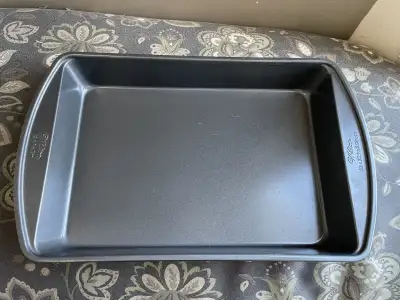 Wilton rectangular cake / brownie pan 13’ x 9’, View more