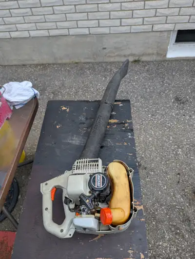 Echo 2100 gas leaf blower, View more