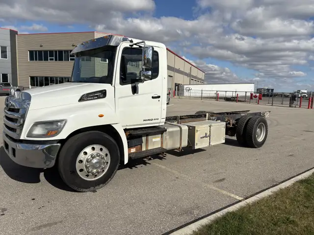 Hino 358 in Heavy Trucks in Brantford - Image 5