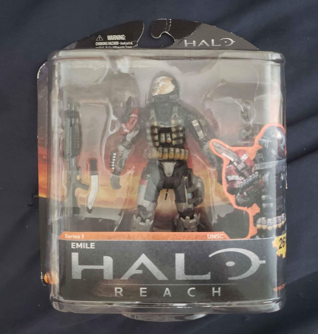 All for $180 - Halo sealed action figures McFarlane Toys Halo Re dans Jouets et jeux  à Longueuil/Rive Sud - Image 4