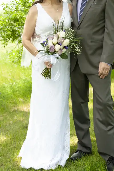 Beautiful Wedding dress, Size 8, View more