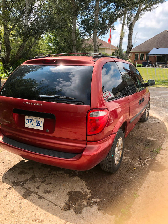 2005 Dodge Caravan in Cars & Trucks in Windsor Region