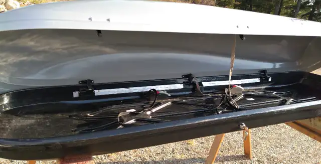 Thule box in Ski in Penticton - Image 3