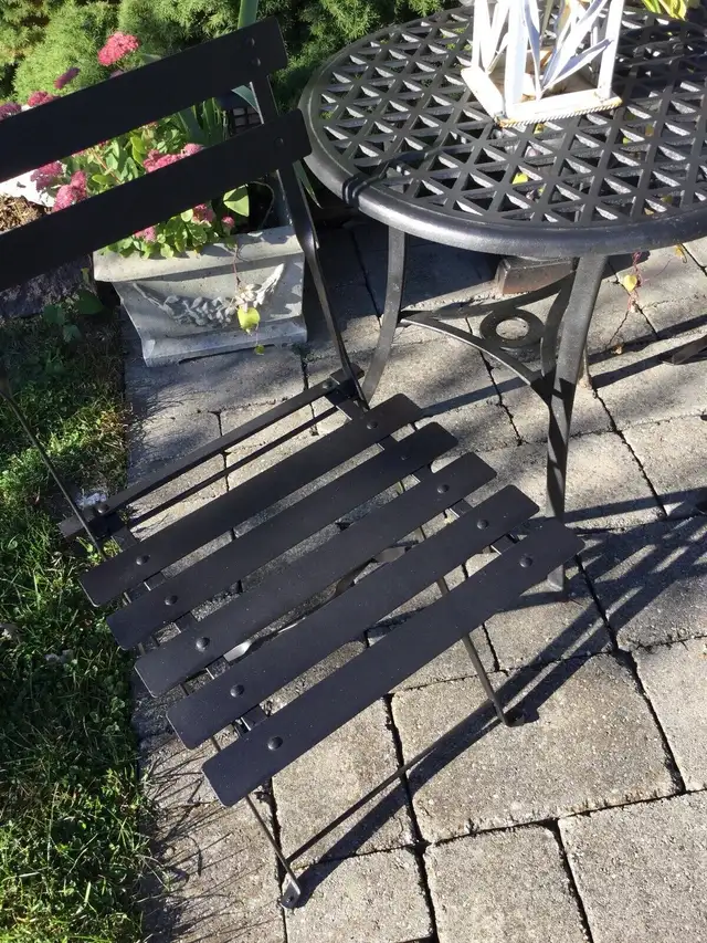 Cast Iron Bistro Set for Patio  in Patio & Garden Furniture in London - Image 8