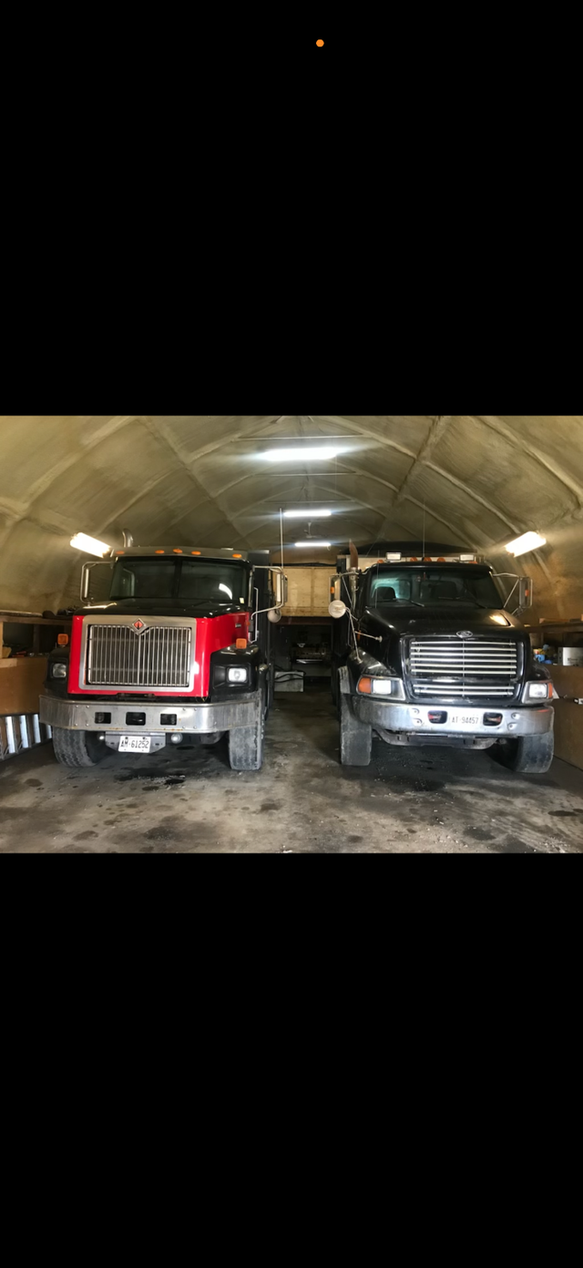 Warehouse/garage for rent in Commercial & Office Space for Rent in Ottawa - Image 4