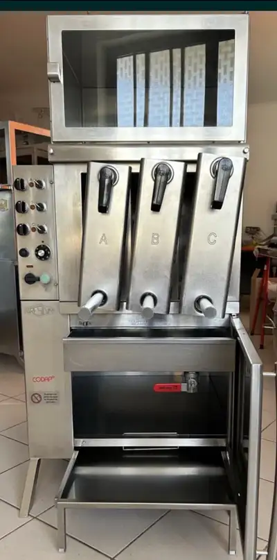Churrasco / Vertical Charbroiler, View more