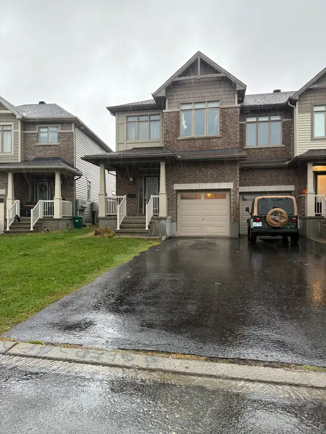 Townhouse for Rent in front of Amazon  and Costco barrhaven