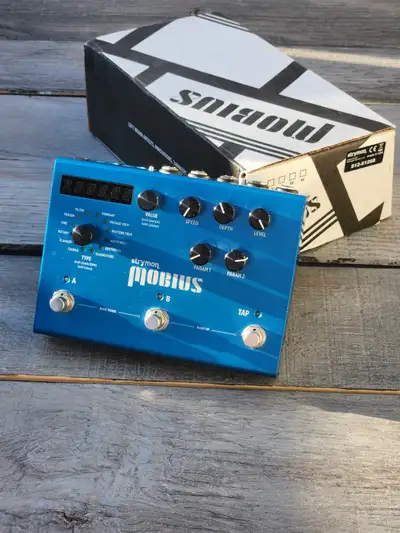 Strymon Mobius Modulation Pedal, View more
